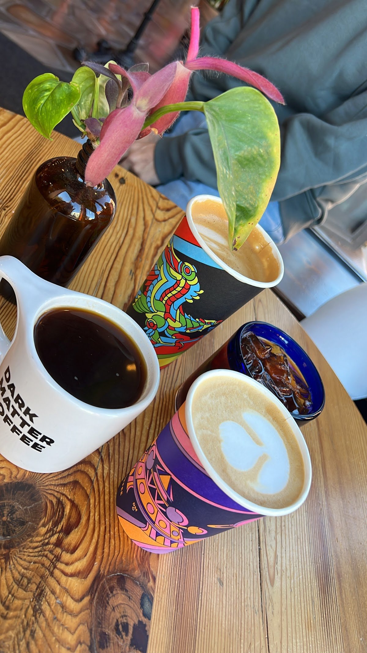 Dark Matter Coffee - Caravanserai specialty coffee shop in Chicago - photo 4