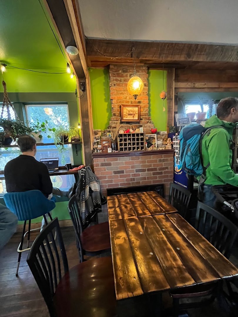 PALATE a coffee bar specialty coffee shop in Bend - photo 10