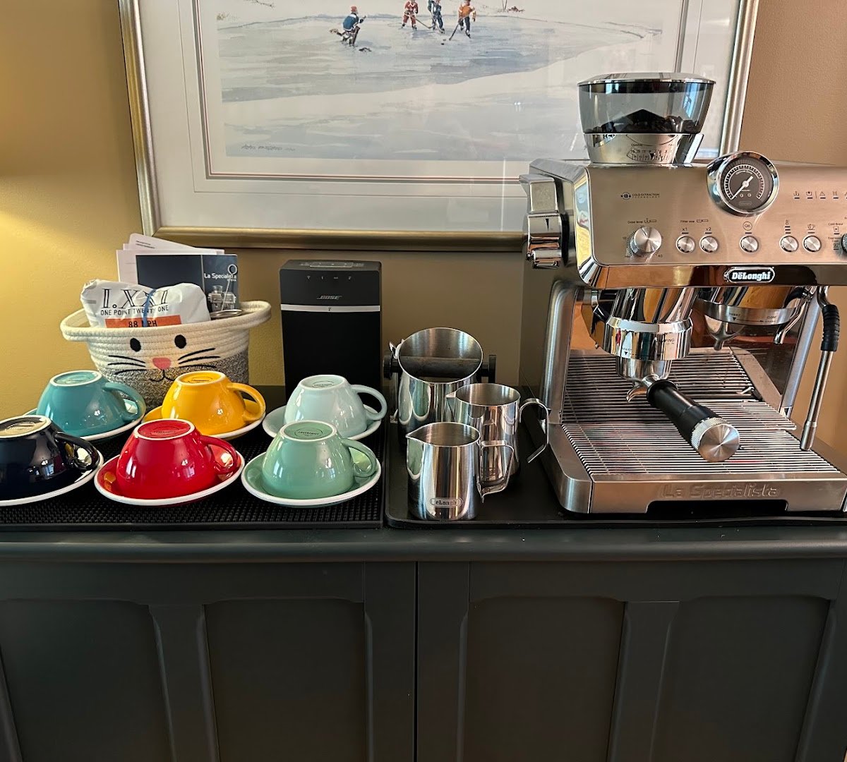Interior of Cafuné Boutique, specialty coffee shop in Montreal