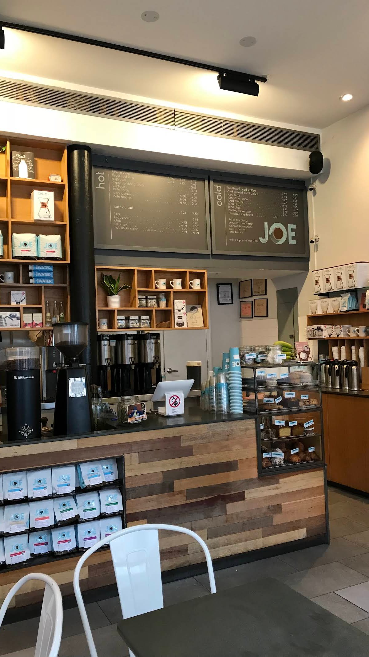 Joe Coffee Company: W 68th St specialty coffee shop in New York - photo 5