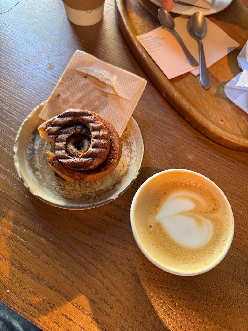 SAGA Coffee Stories | Casp specialty coffee shop in Barcelona - photo 4