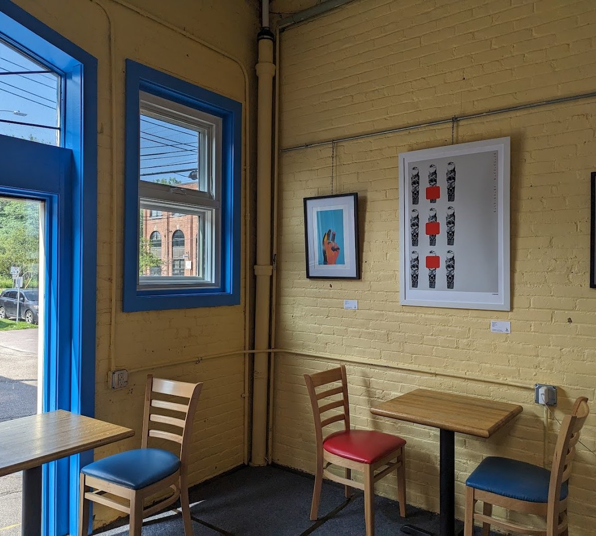 Speeder & Earl's Coffee specialty coffee shop in Burlington - photo 11