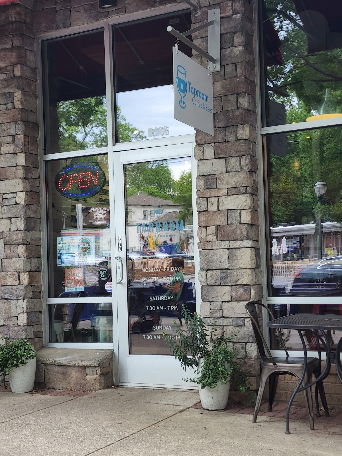 Taproom Coffee specialty coffee shop in Atlanta - photo 5