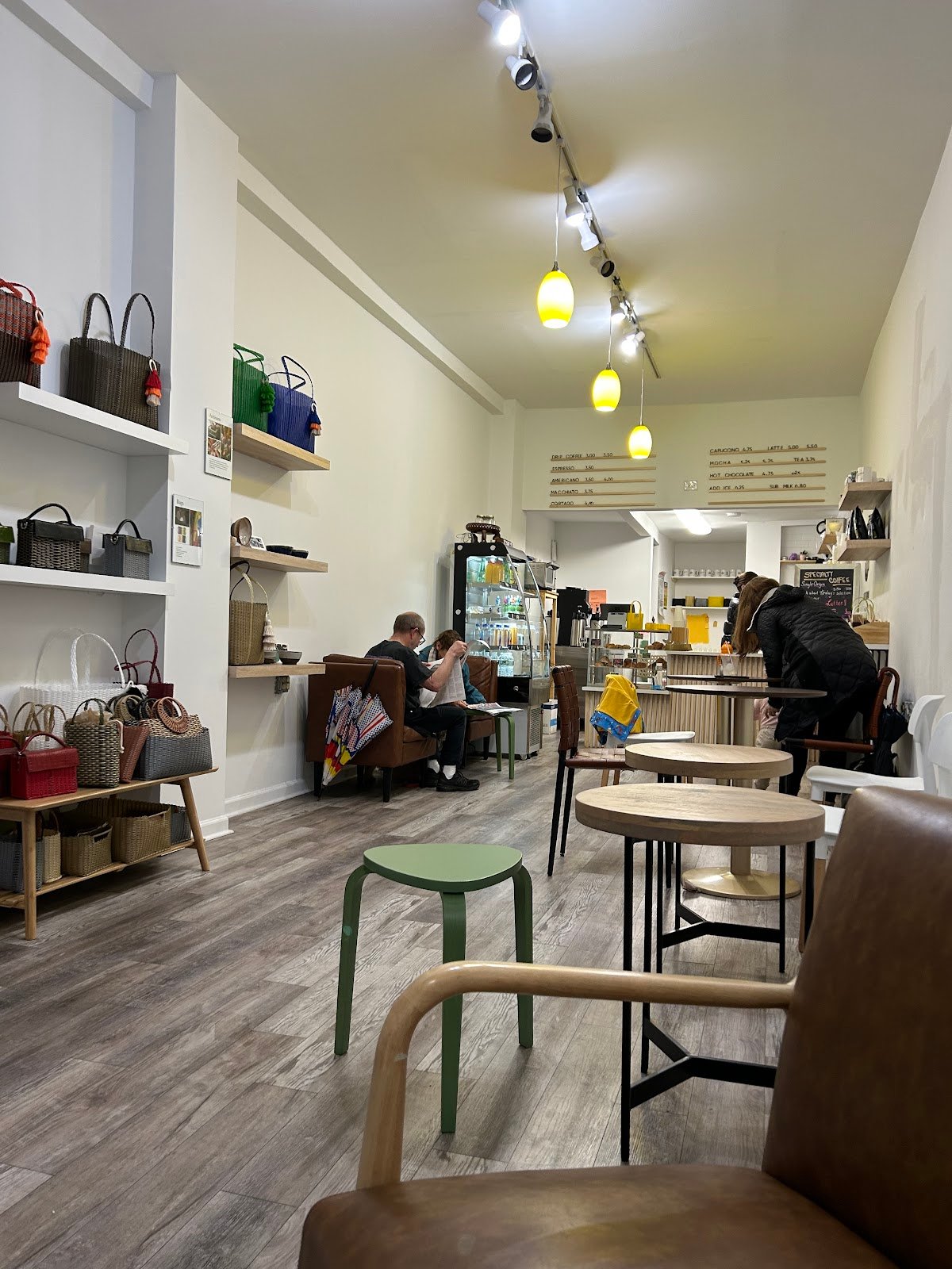 ARTISAN CAFE specialty coffee shop in New York - photo 3