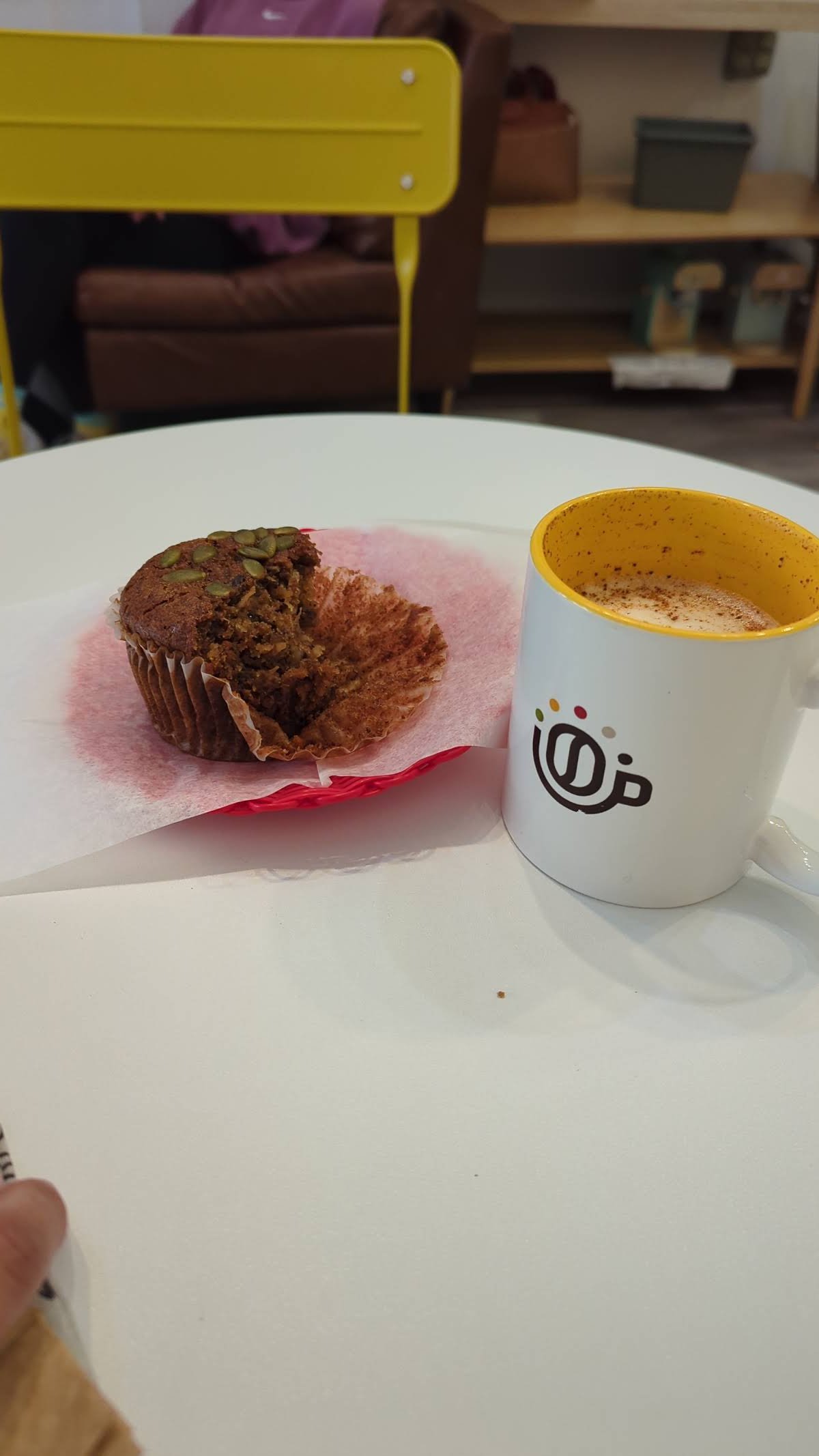 ARTISAN CAFE specialty coffee shop in New York - photo 9