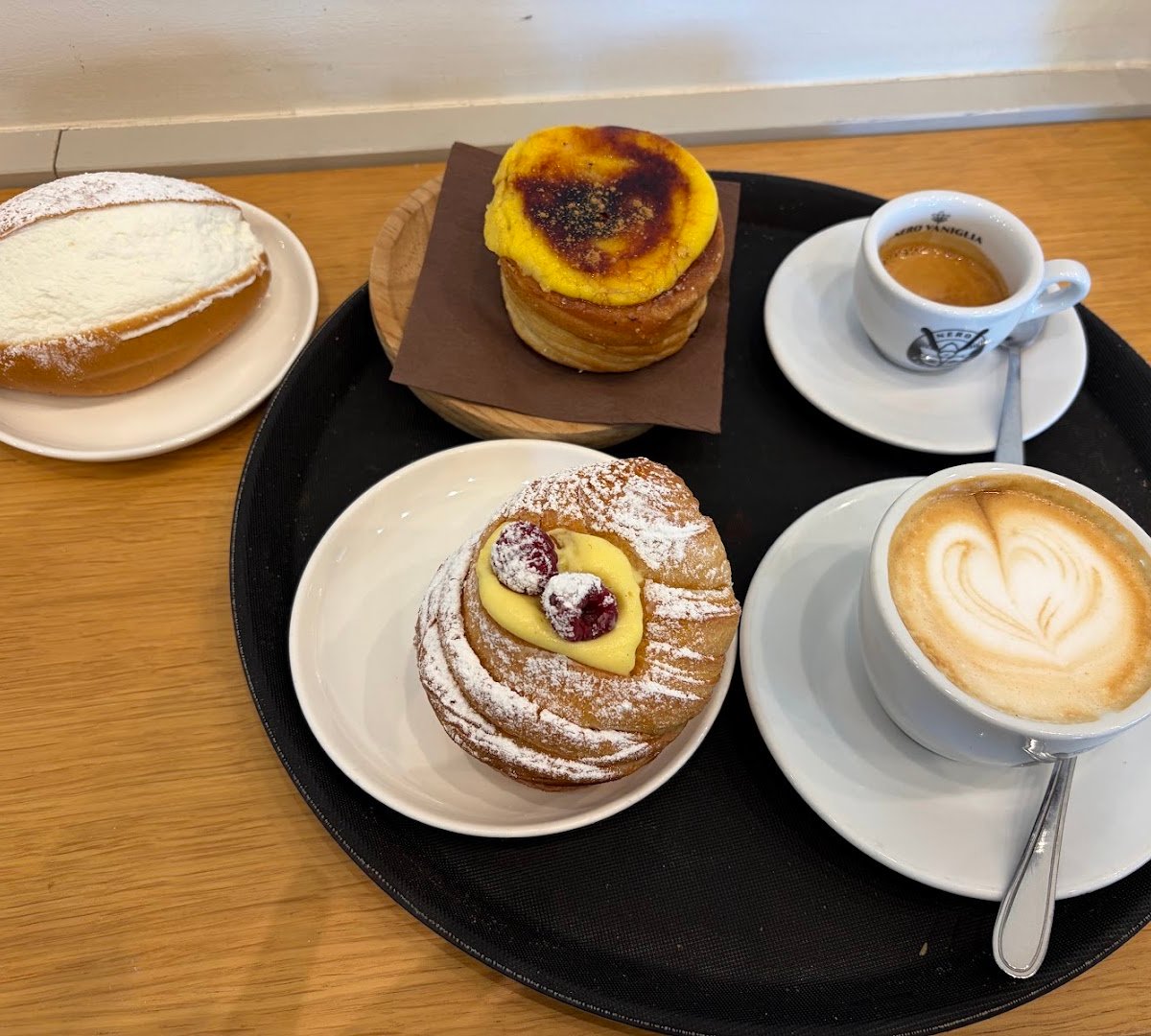 Coffee at Nero Vaniglia, specialty coffee shop in Rome