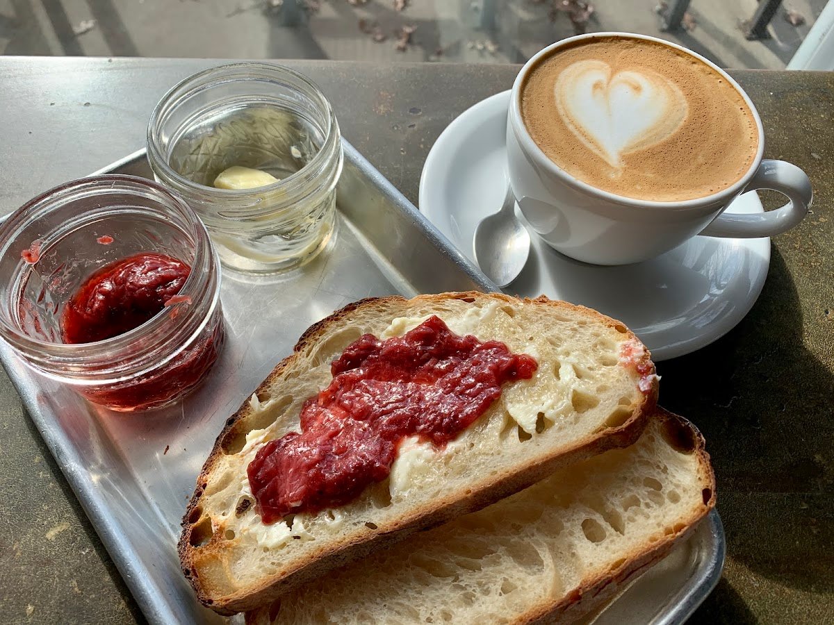 Davis Street Espresso specialty coffee shop in Dallas - photo 3