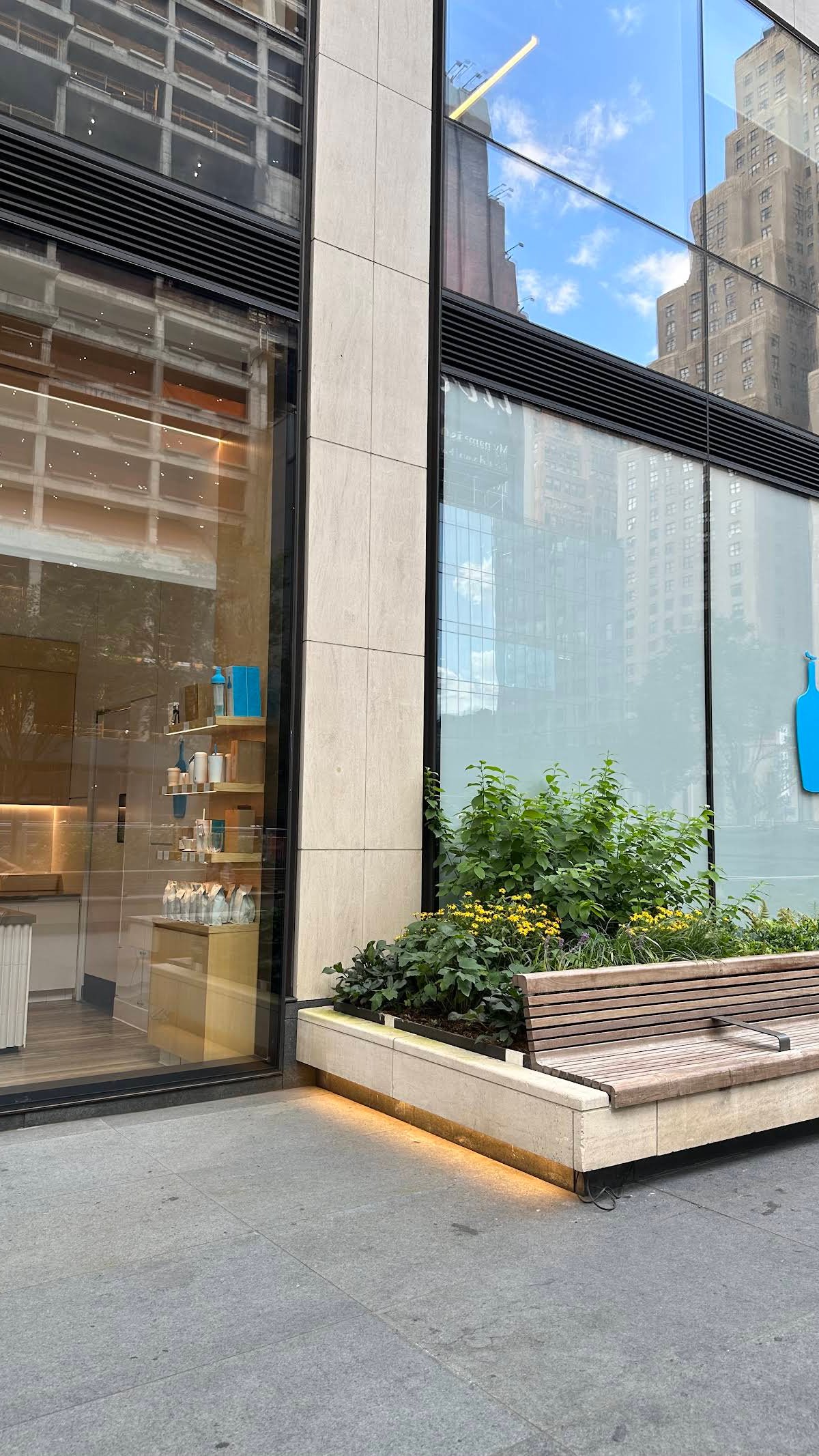 Blue Bottle Coffee specialty coffee shop in New York - photo 8