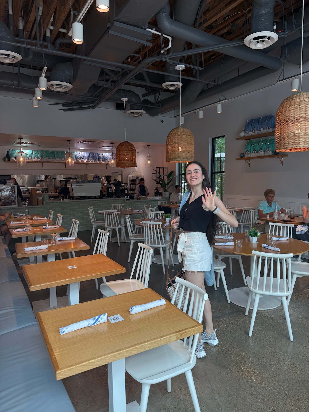 Bluestone Lane Houston Heights Café specialty coffee shop in Houston - photo 3