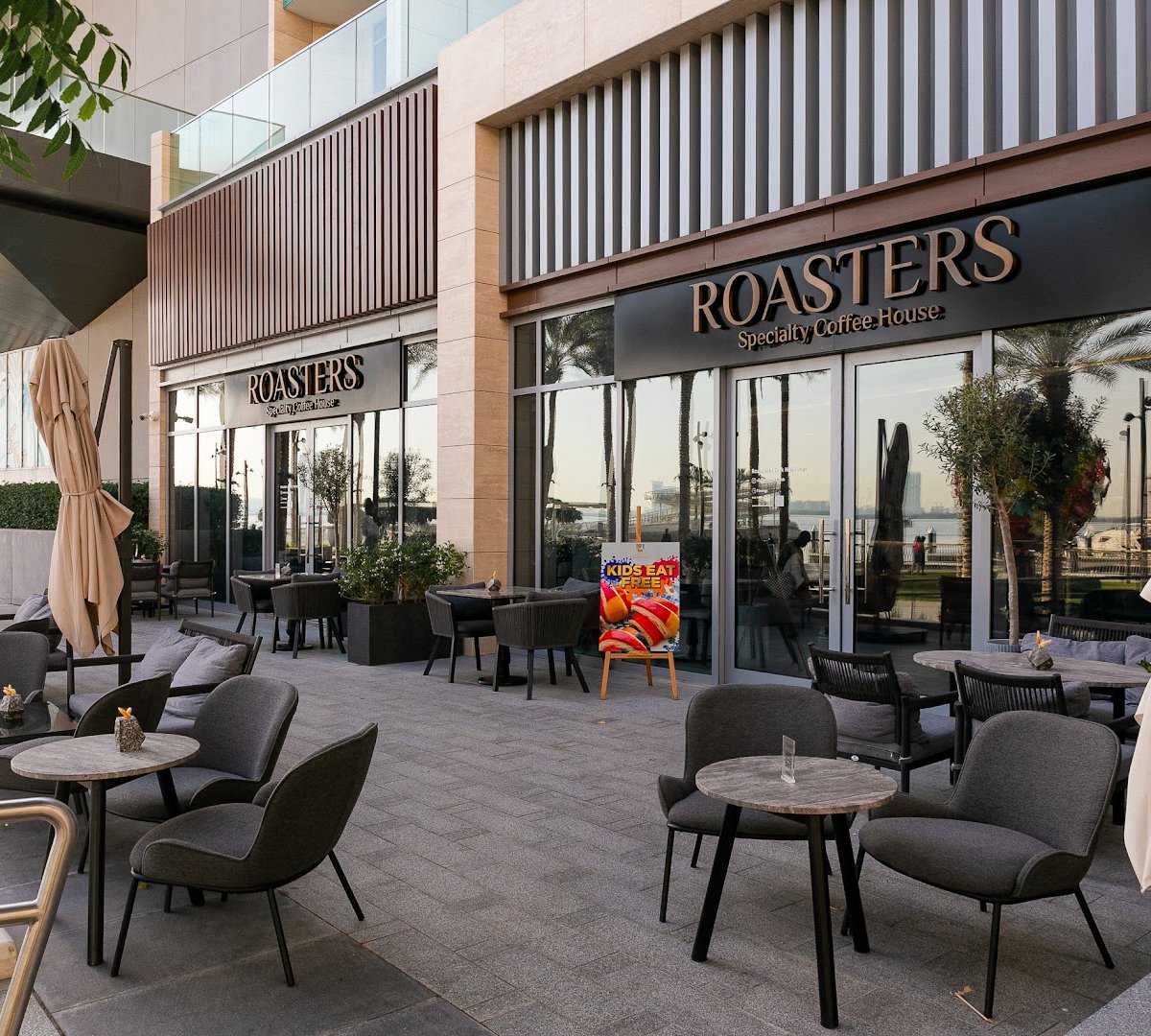 Roasters Specialty Coffee House Creek Harbour specialty coffee shop in Dubai - photo 6