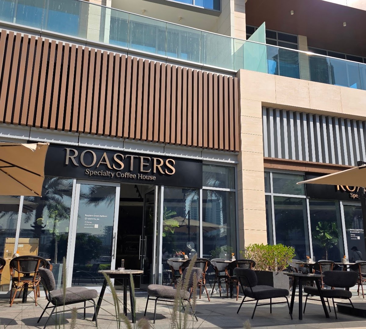 Roasters Specialty Coffee House Creek Harbour specialty coffee shop in Dubai - photo 7