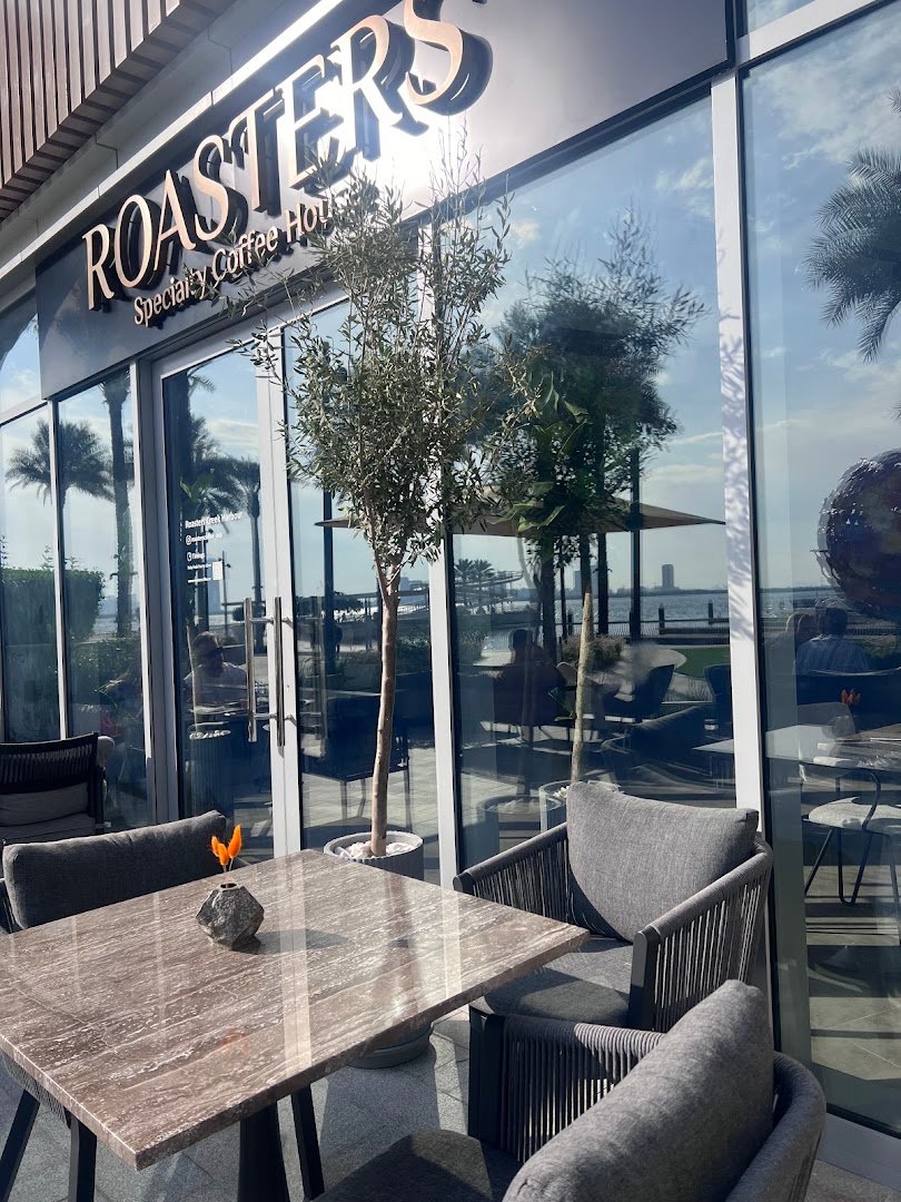 Roasters Specialty Coffee House Creek Harbour specialty coffee shop in Dubai - photo 9