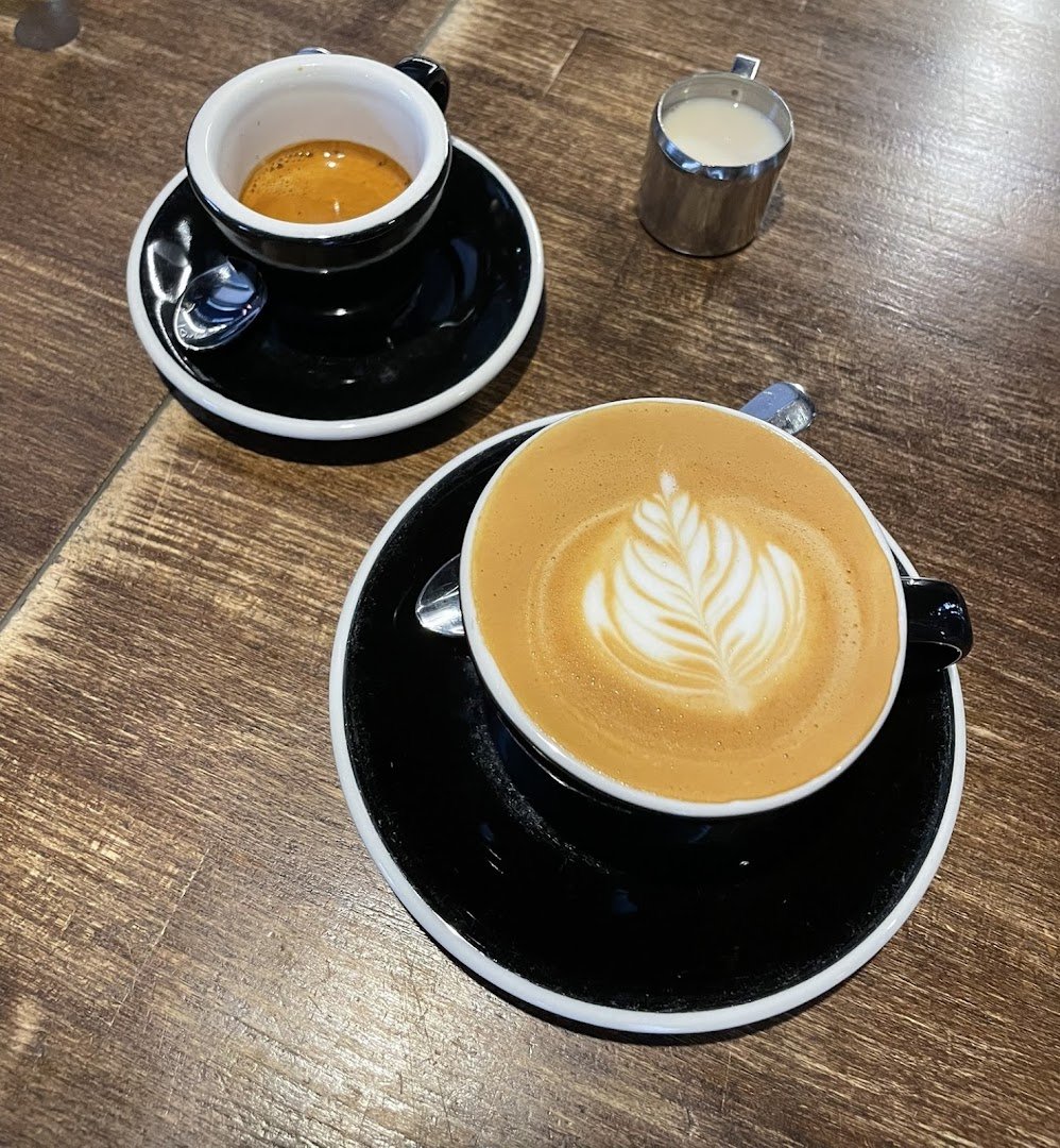 Coffee at 169 West, specialty coffee shop in Zurich