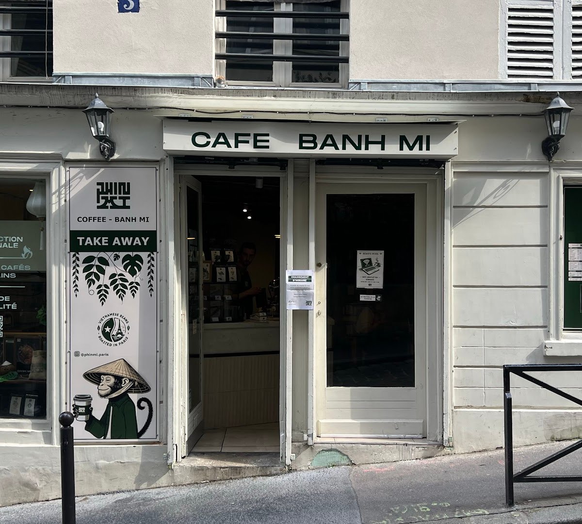 Phin mi Jussieu - Coffee shop & Banh mi specialty coffee shop in Paris - photo 10
