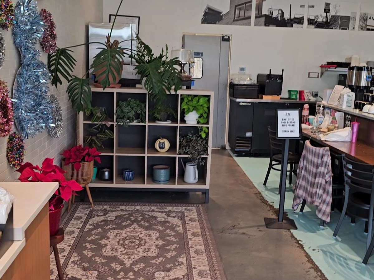 8th & Roast specialty coffee shop in Nashville - photo 7