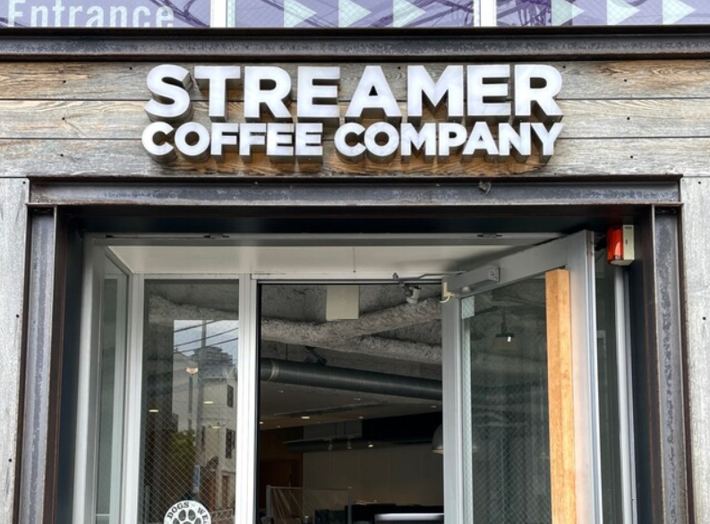 Storefront of Streamer Coffee Company Nakameguro, specialty coffee shop in Tokyo
