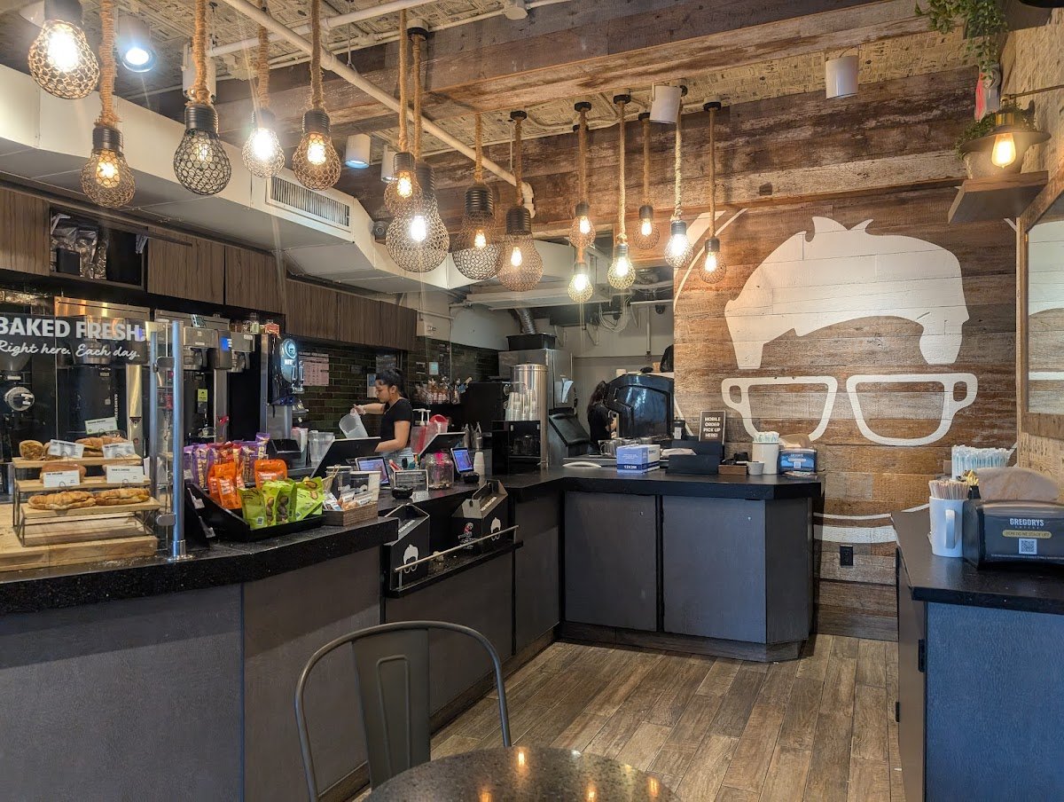 Gregorys Coffee specialty coffee shop in New York - photo 2