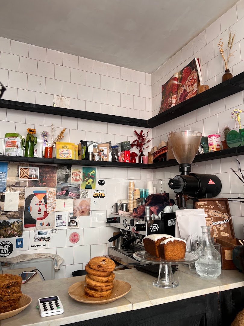 Boot Café specialty coffee shop in Paris - photo 6