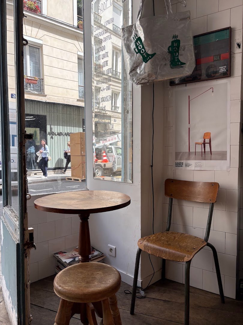 Boot Café specialty coffee shop in Paris - photo 7