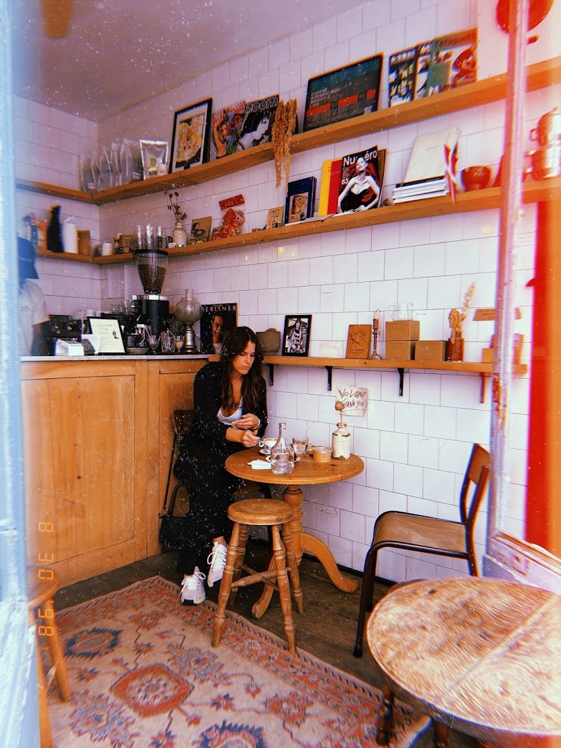 Boot Café specialty coffee shop in Paris - photo 10