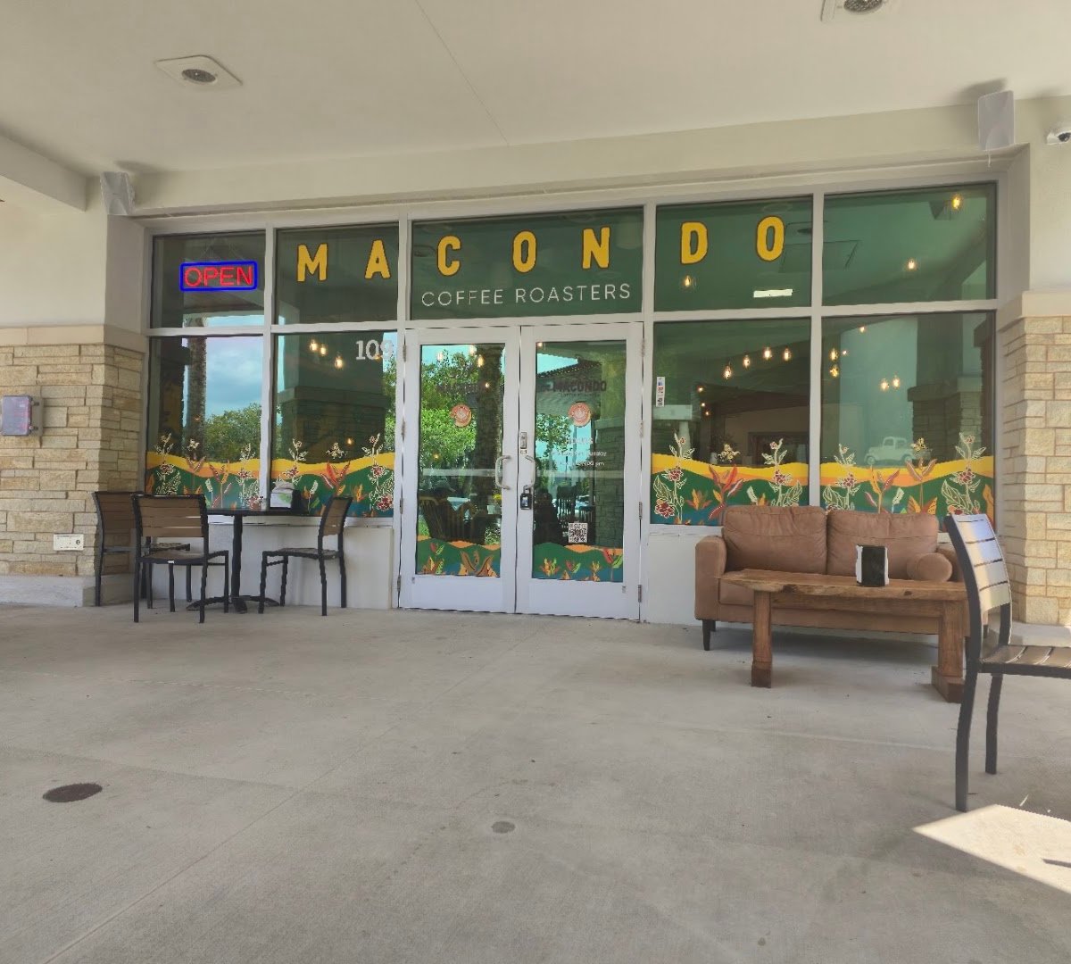 Storefront of Macondo Coffee Roasters - Pinecrest, specialty coffee shop in Miami