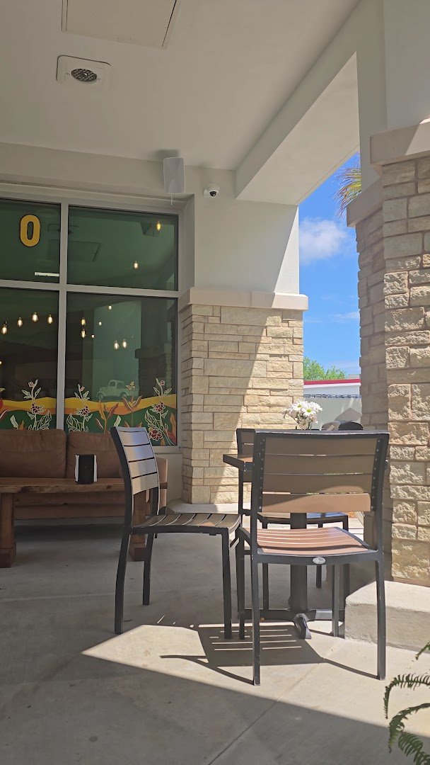 Storefront of Macondo Coffee Roasters - Pinecrest, specialty coffee shop in Miami