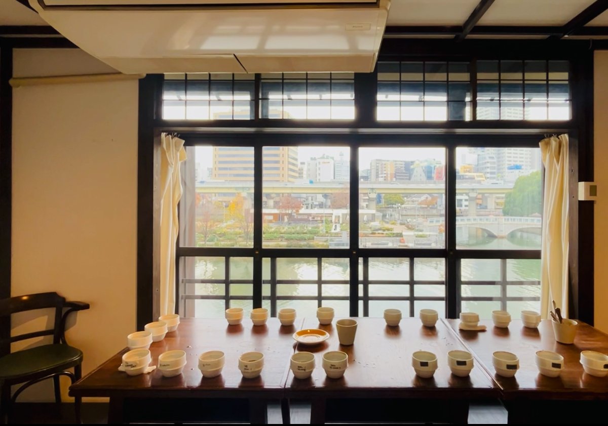 Interior of Embankment Coffee, specialty coffee shop in Osaka