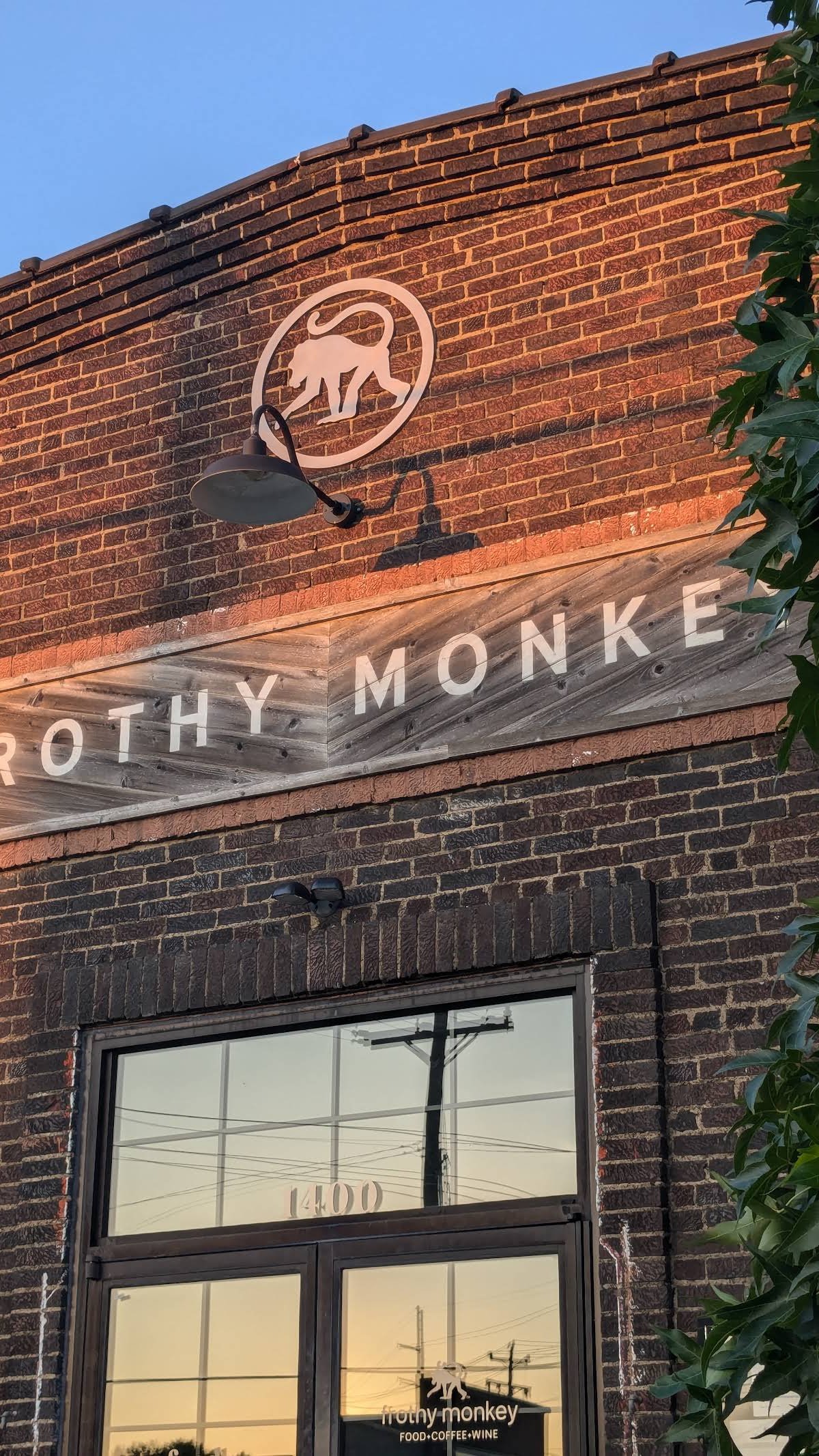 Frothy Monkey specialty coffee shop in Nashville - photo 7