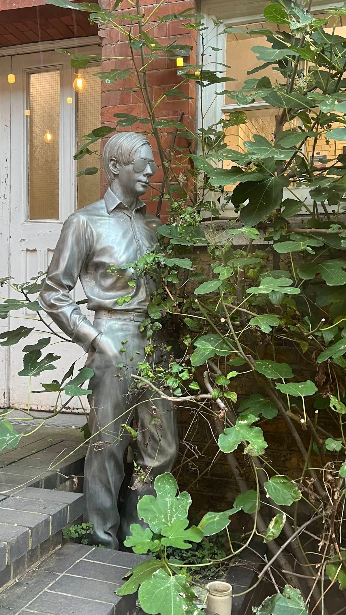 Scenery specialty coffee shop in London - photo 9