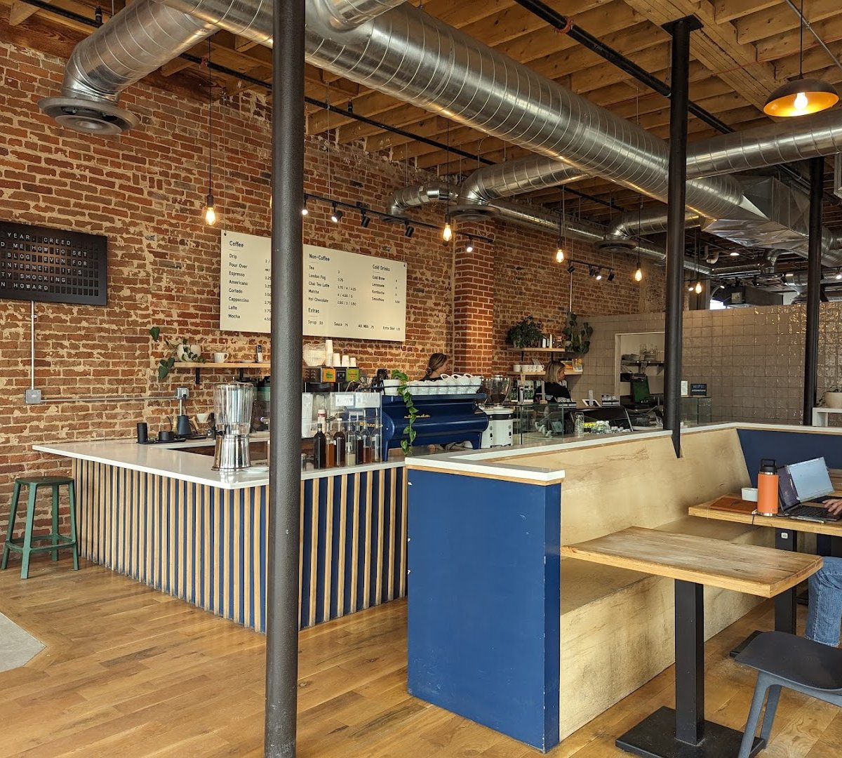 Mango Tree Coffee specialty coffee shop in Denver - photo 11