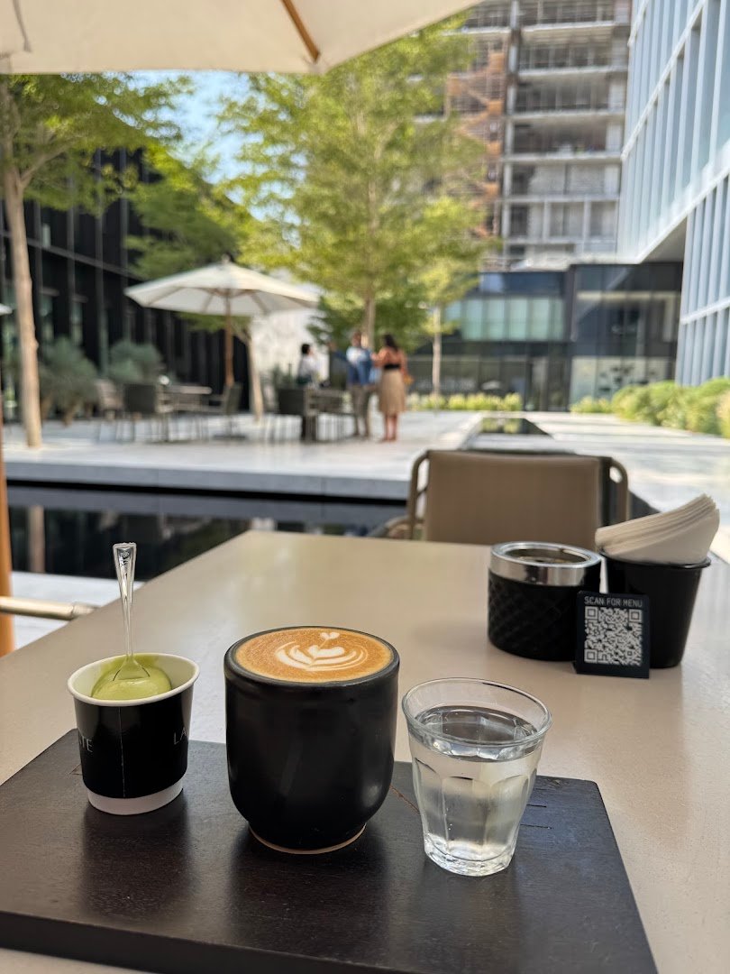 La Gente Roastery specialty coffee shop in Dubai - photo 4