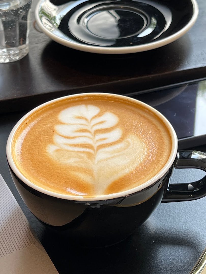 La Gente Roastery specialty coffee shop in Dubai - photo 5