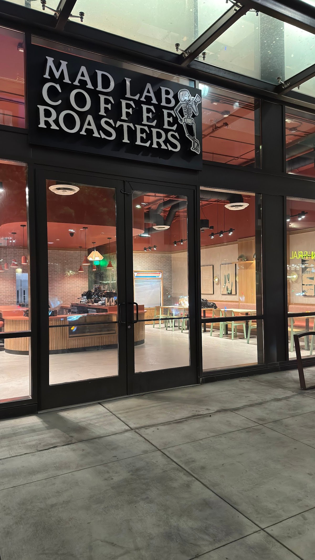 Mad Lab Coffee specialty coffee shop in Los Angeles - photo 8