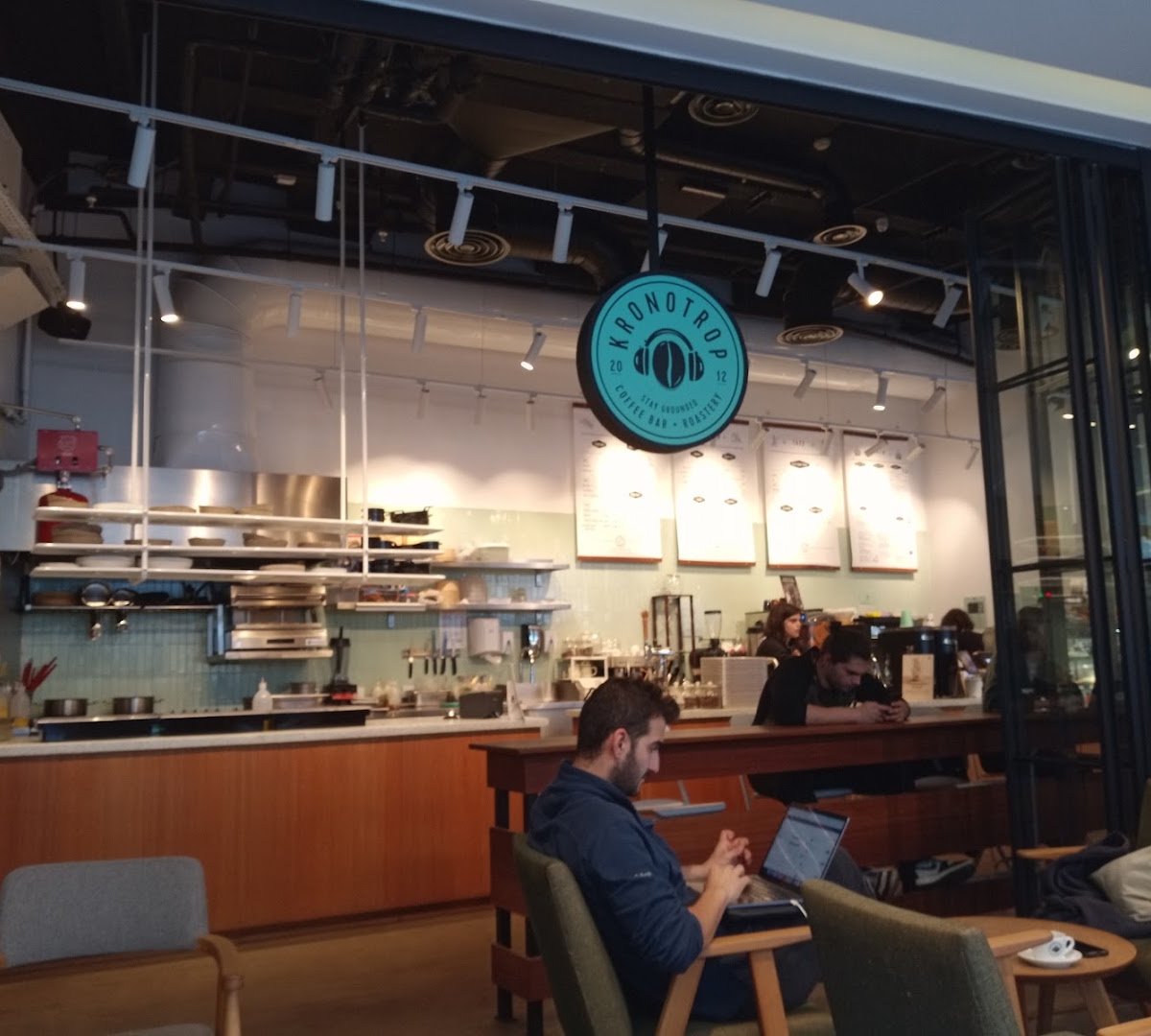 Petra Roasting Co specialty coffee shop in Istanbul - photo 2