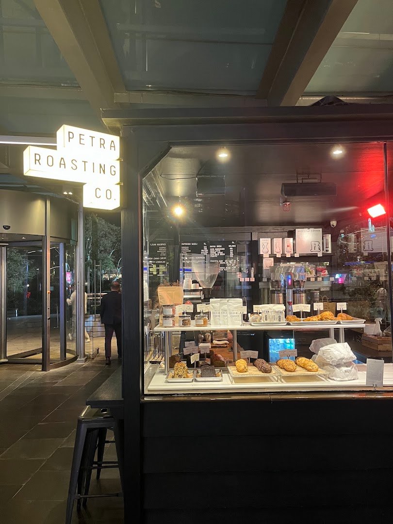 Petra Roasting Co specialty coffee shop in Istanbul - photo 7