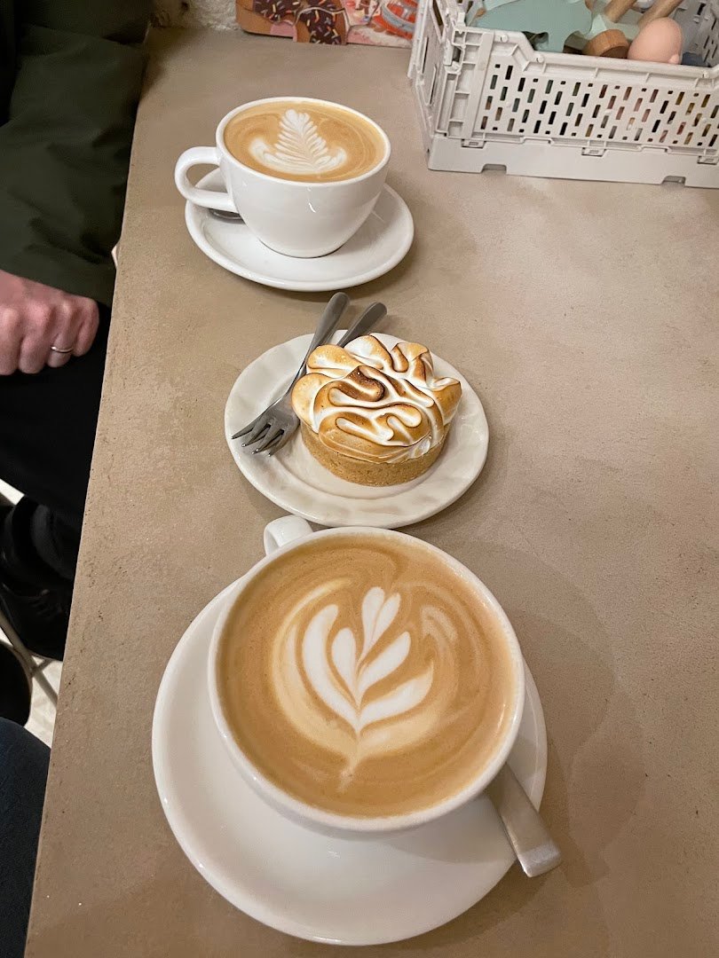 The Miners Coffee Rambla Poblenou specialty coffee shop in Barcelona - photo 3