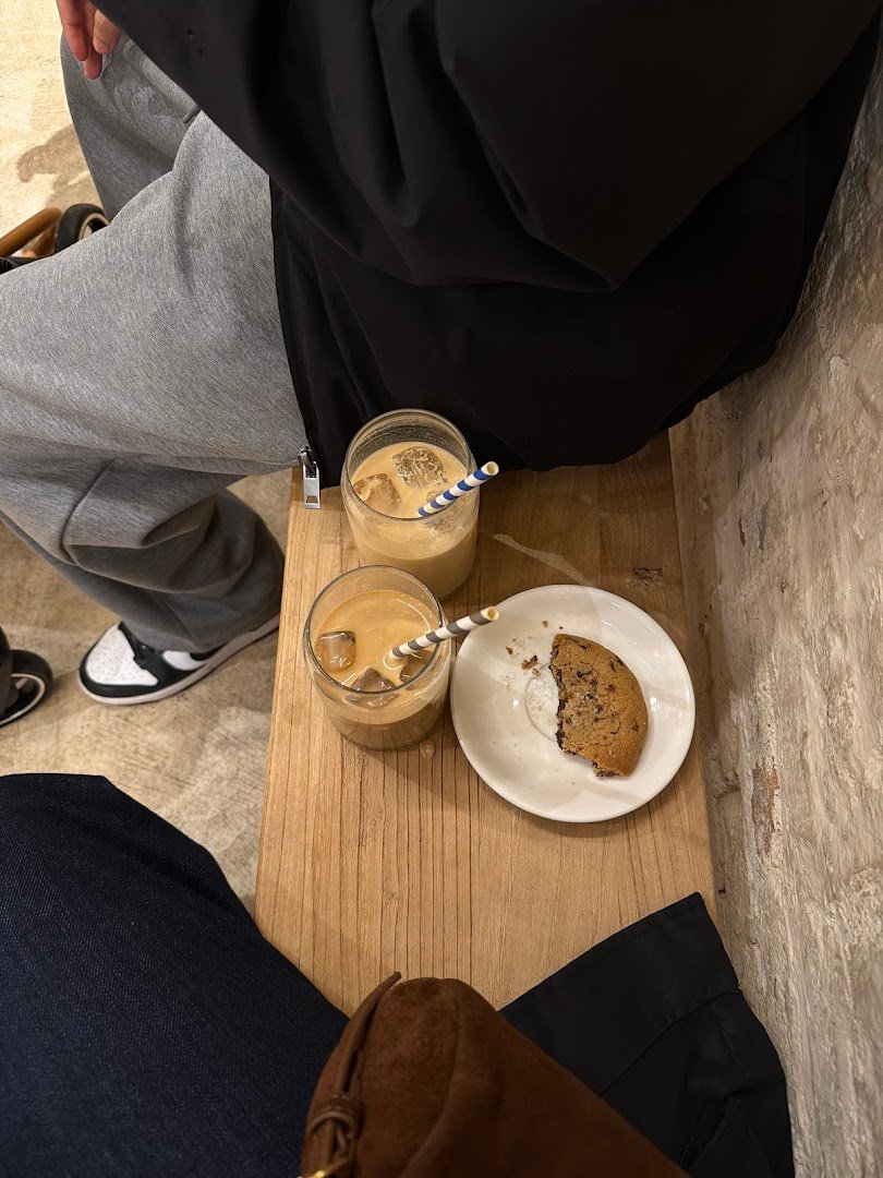 The Miners Coffee Rambla Poblenou specialty coffee shop in Barcelona - photo 7