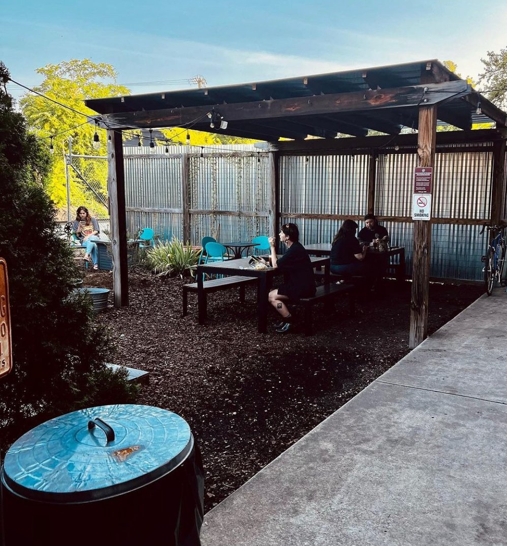 Velo Coffee Roasters specialty coffee shop in Chattanooga - photo 5