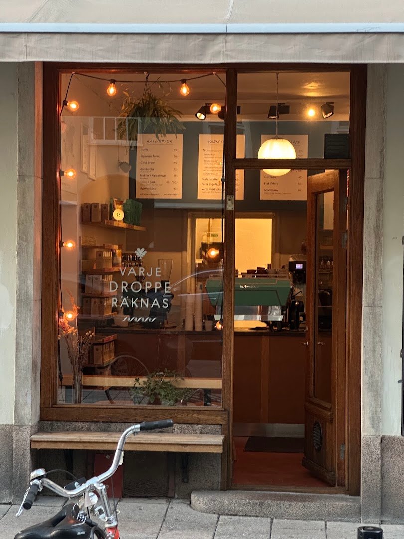 Storefront of Drop Coffee Roasters, specialty coffee shop in Stockholm