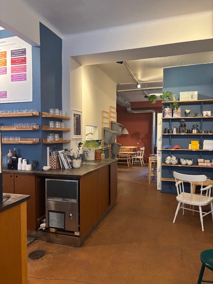 Interior of Drop Coffee Roasters, specialty coffee shop in Stockholm