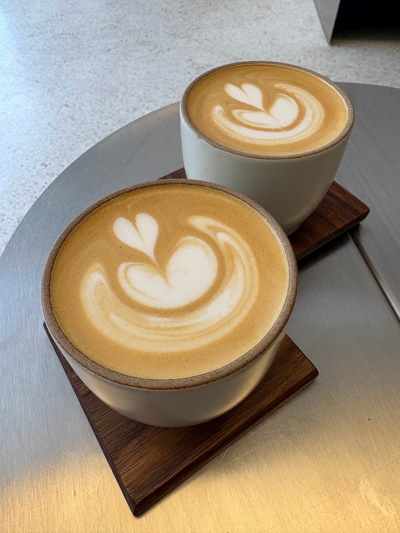Noeud coffee specialty coffee shop in Paris - photo 4