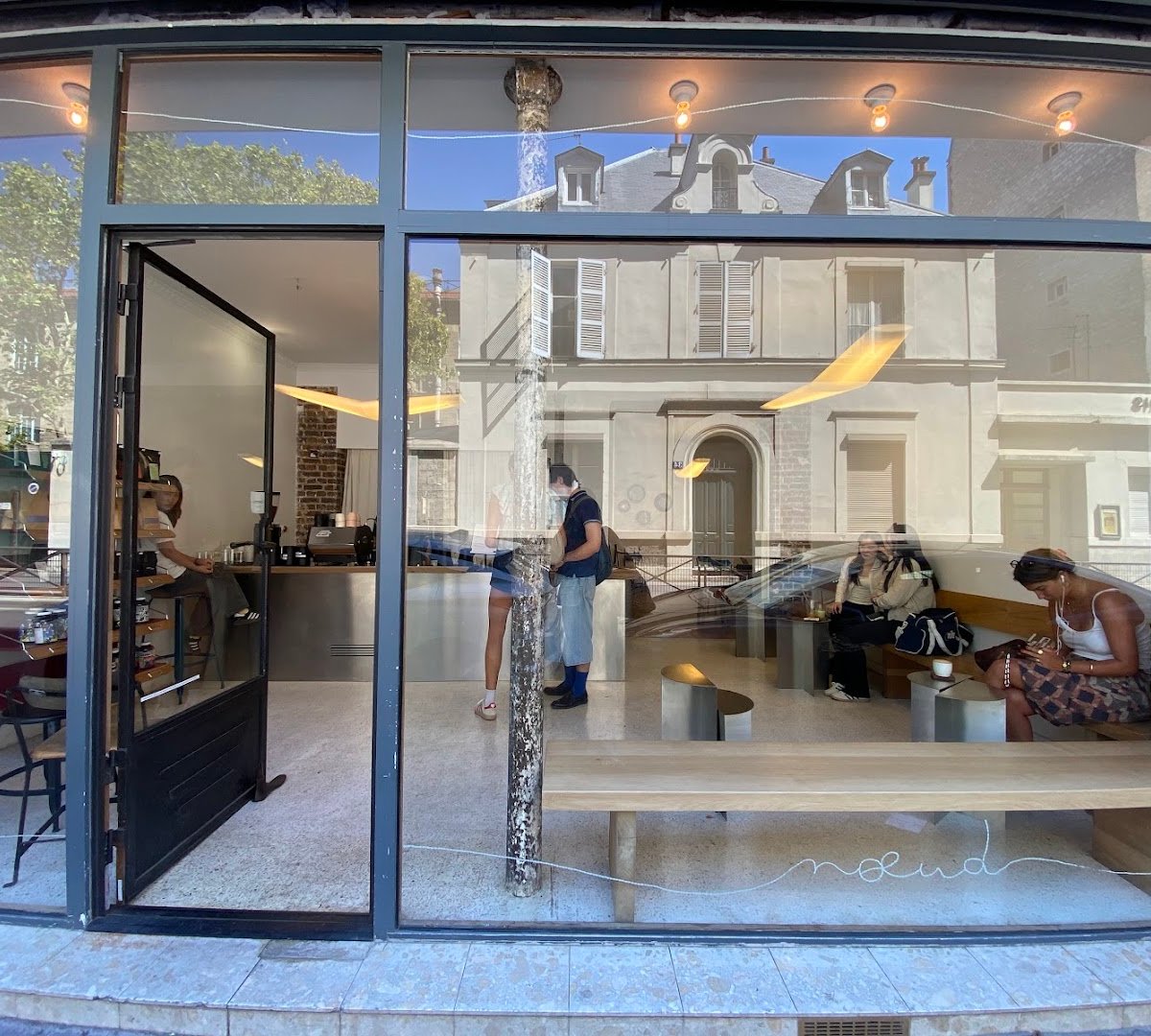 Noeud coffee specialty coffee shop in Paris - photo 7