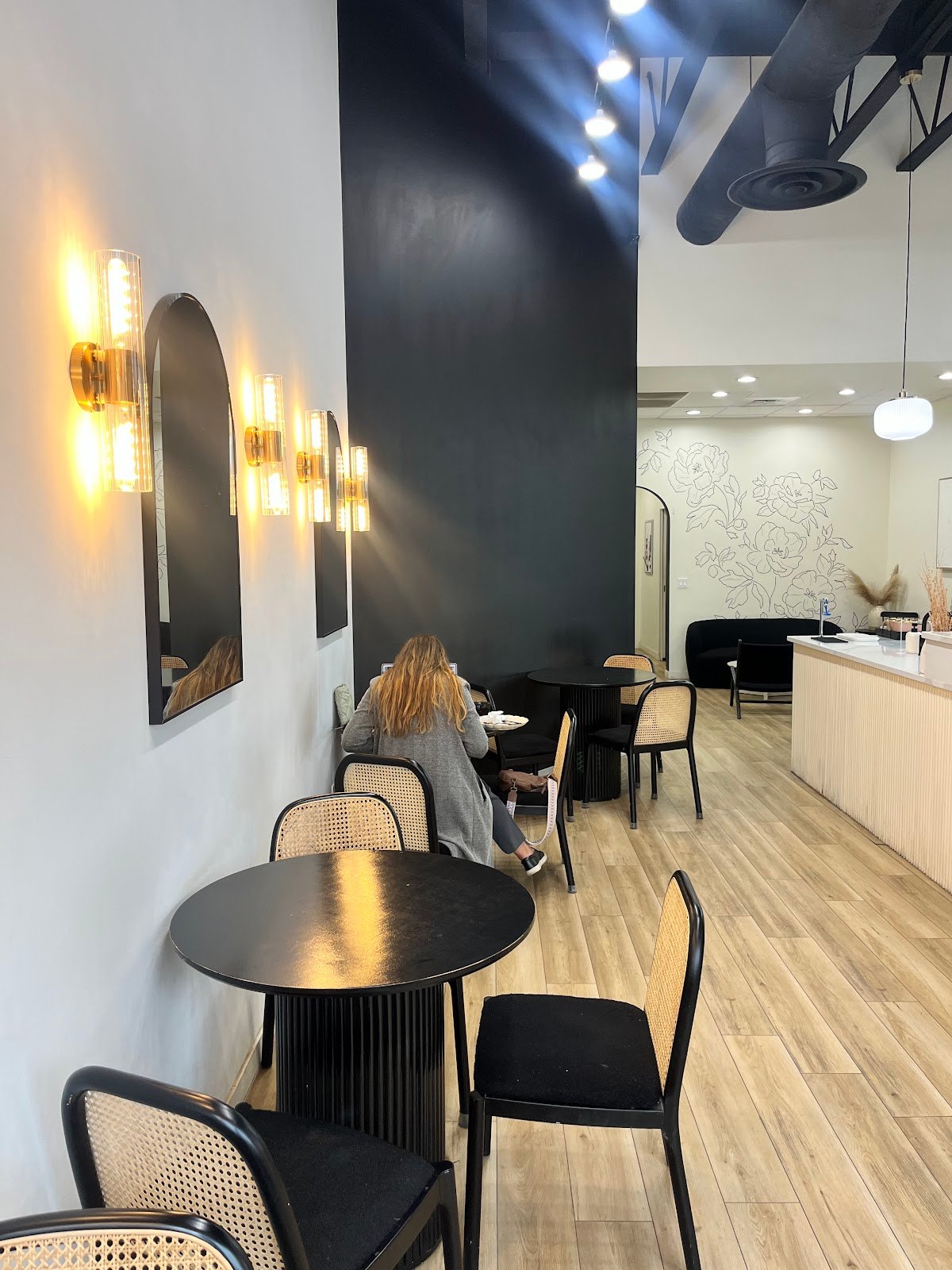 Presso Coffee Co specialty coffee shop in Portland - photo 5