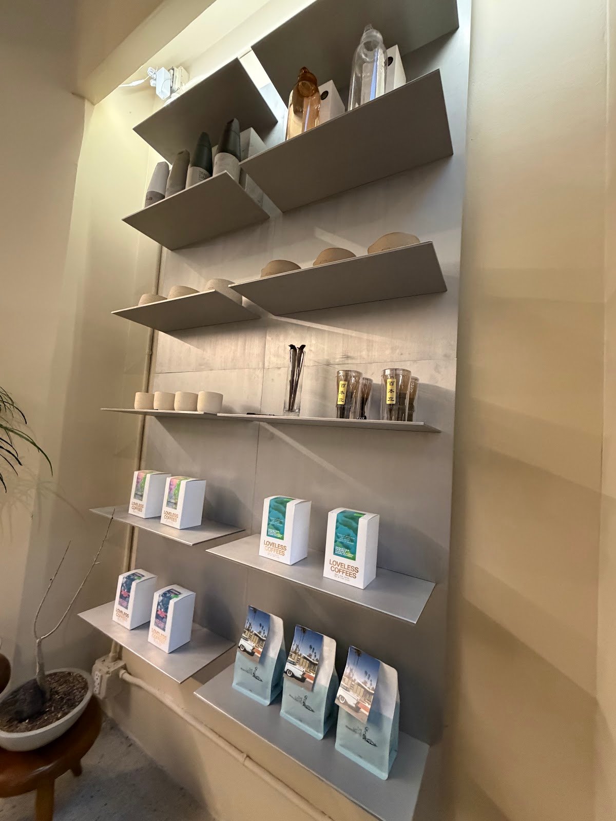 Saero Coffee specialty coffee shop in Los Angeles - photo 7