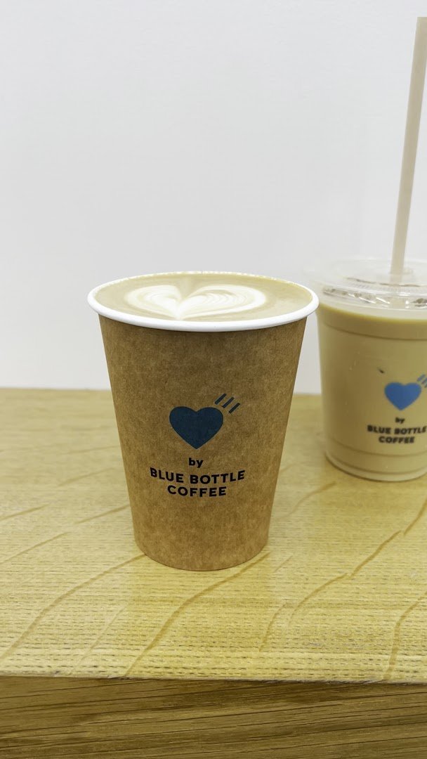 HUMAN MADE 1928 Cafe by Blue Bottle Coffee specialty coffee shop in Kyoto - photo 9
