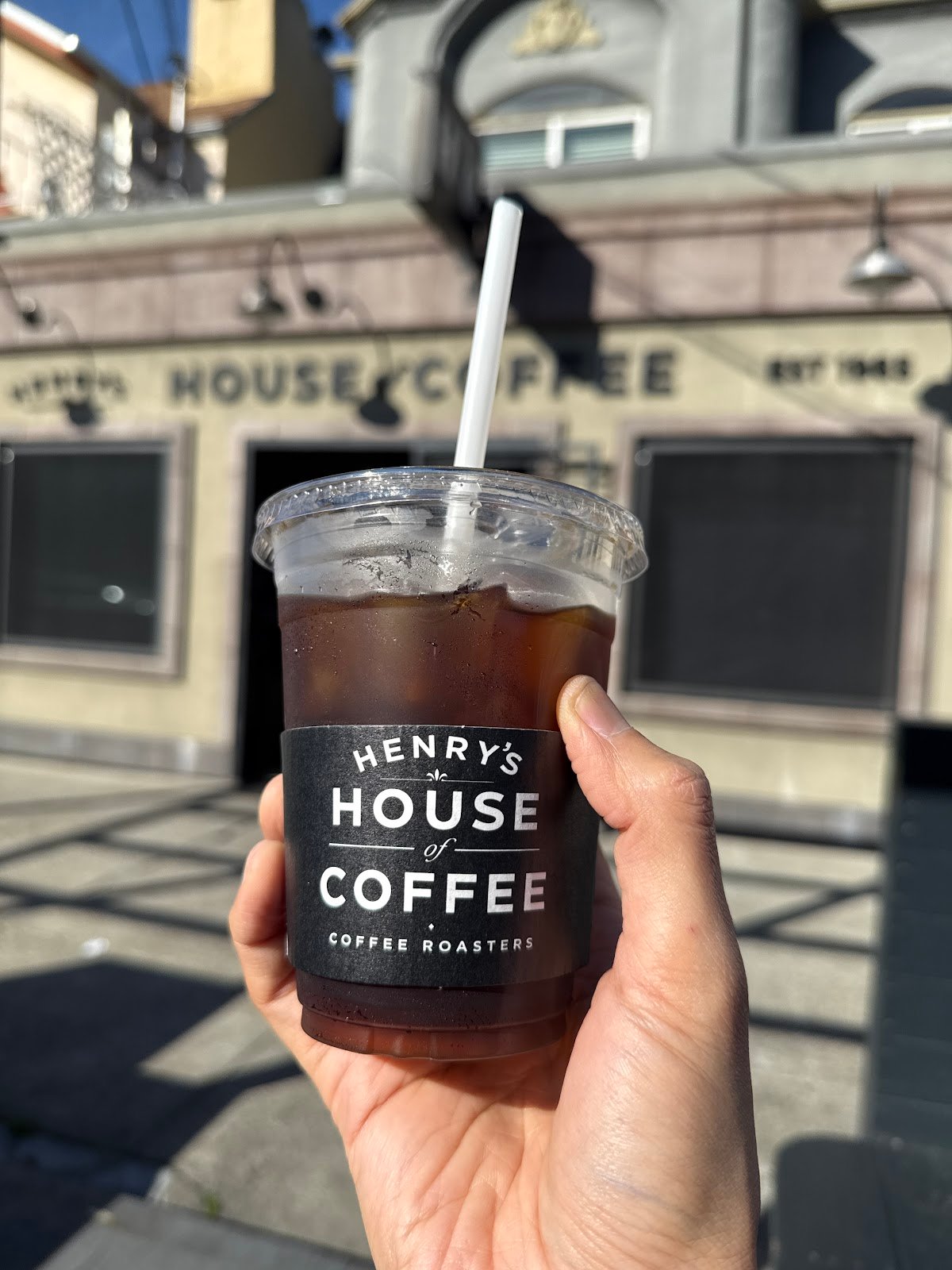 Henry's House of Coffee specialty coffee shop in San Francisco - photo 4