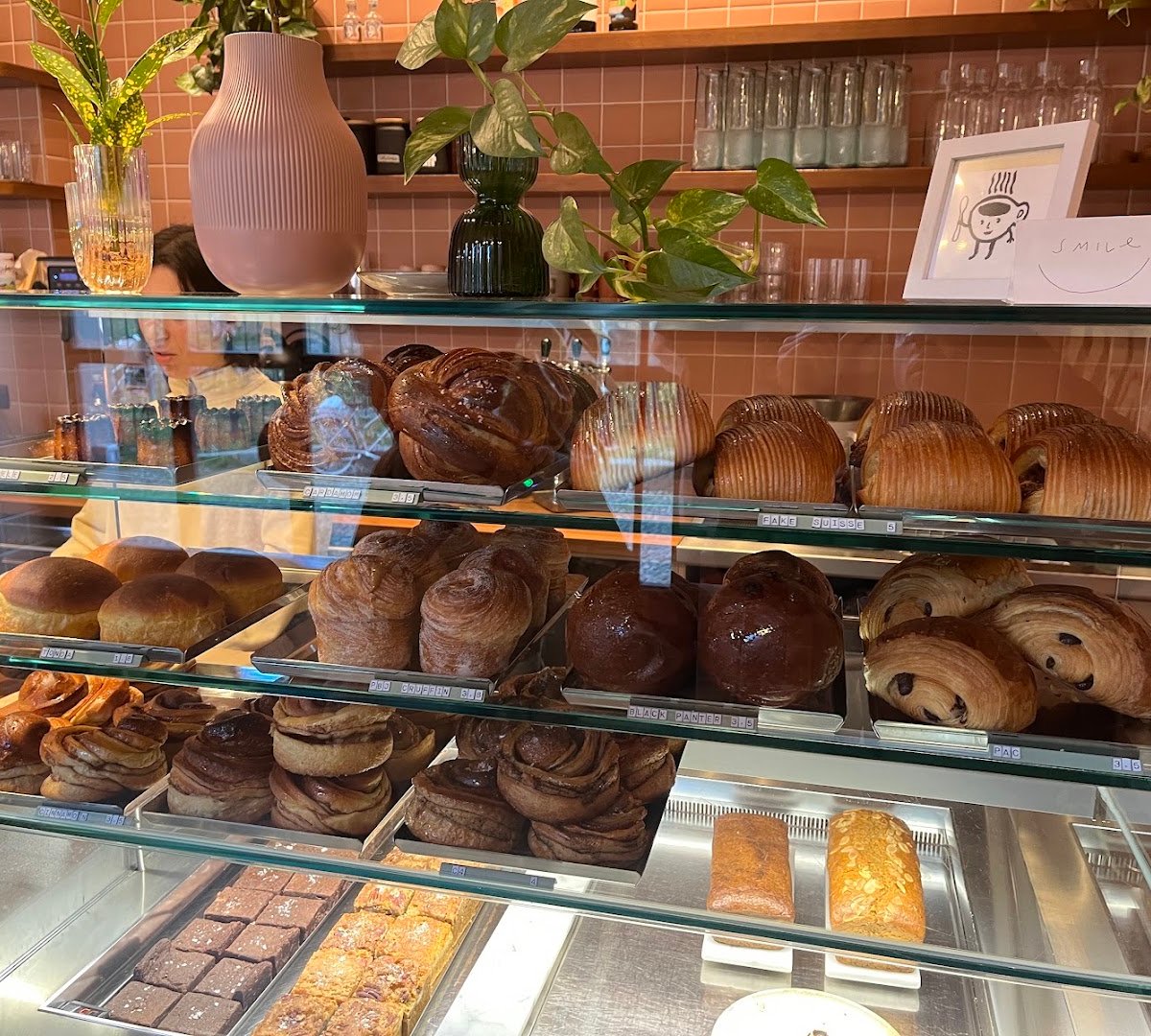 Interior of NOWHERE - CAFE, specialty coffee shop in Milan