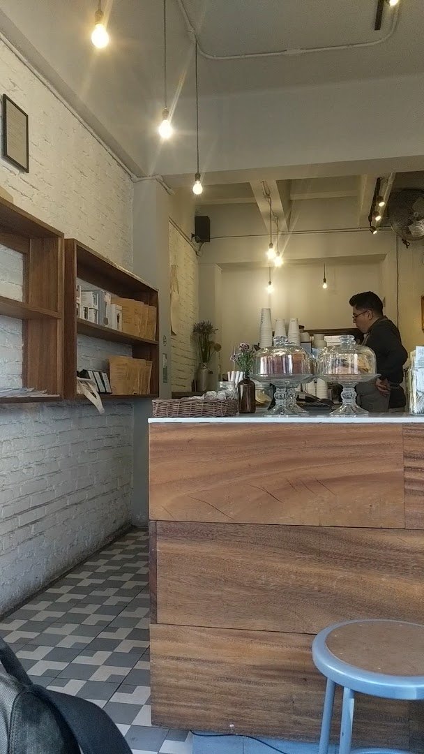 Interior of Chiquitito Café, specialty coffee shop in Mexico City