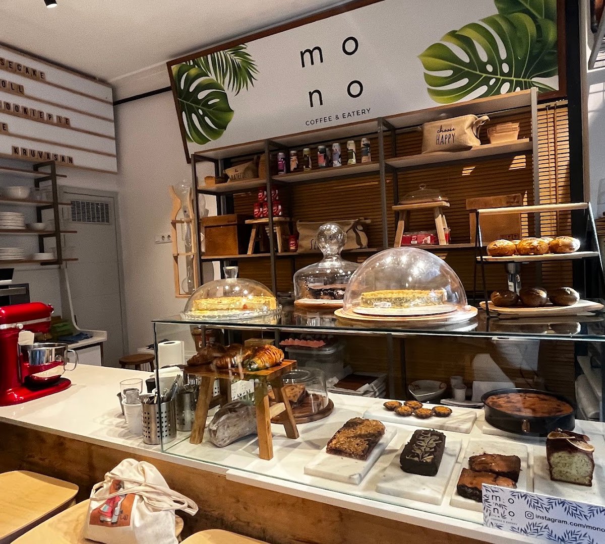 Mono Coffee&Eatery specialty coffee shop in Istanbul - photo 5