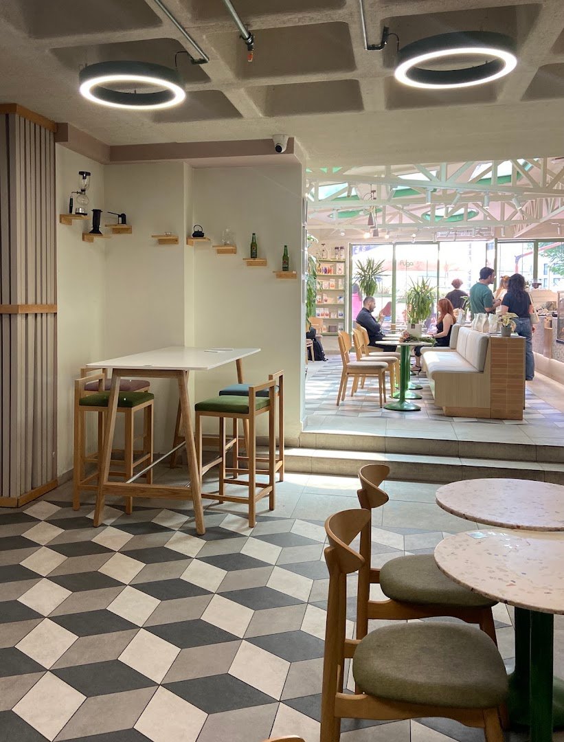 Fuga Coffee specialty coffee shop in Istanbul - photo 3